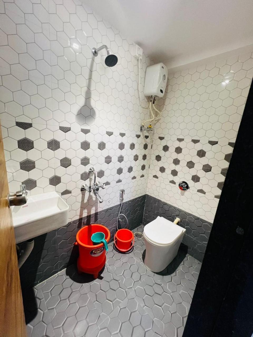Hotel Pragati Inn Ahmednagar Eksteriør bilde